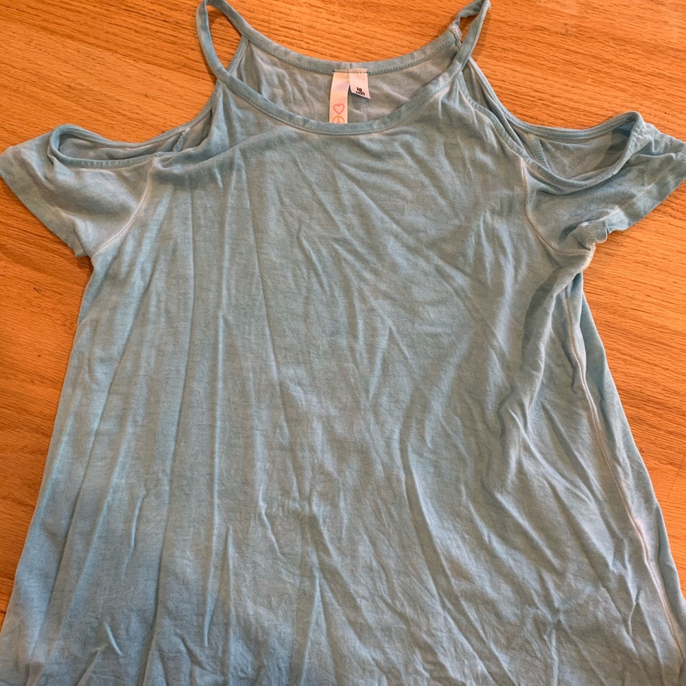 Blue shirt - stretchy and flowy